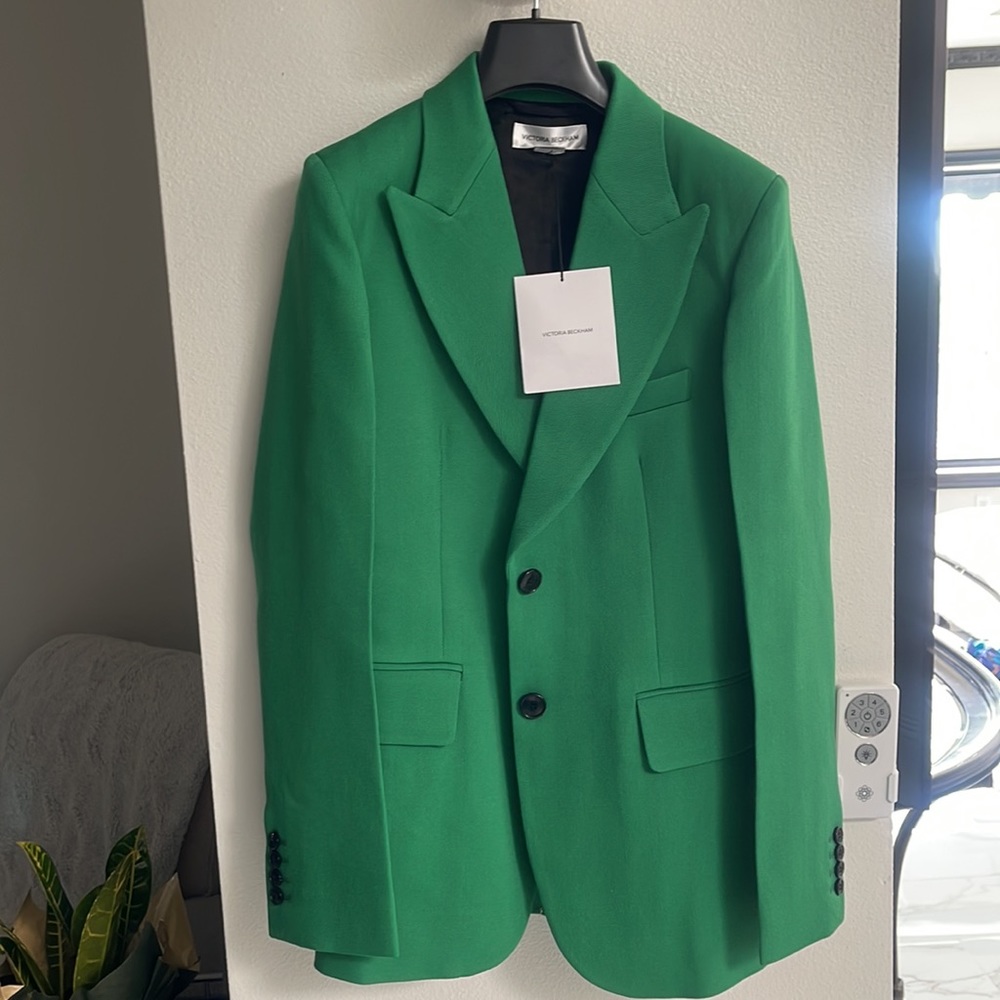 Victoria Beckham. ❤️
Single-Breasted Blazer. ‼️ - Picture 13 of 13